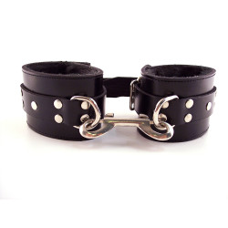 Rouge Leather with Fur Wrist Cuffs Black/Black (T11354)